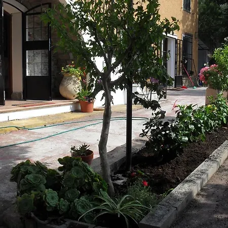 فندق مبيت وإفطار Acacia إمبيريا